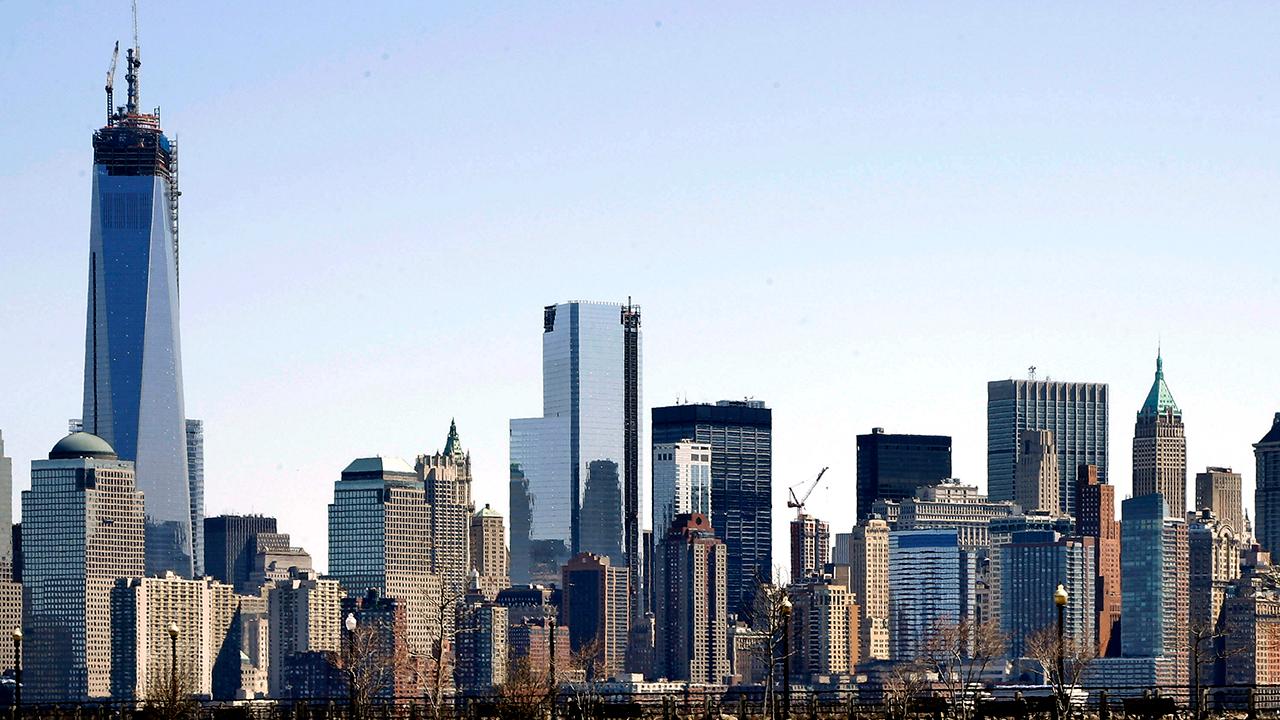 Foxnews high Economist reacts to high numbers of new yorkers fleeing to florida because of high state taxes