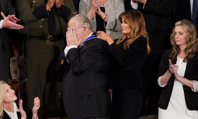 Rush limbaugh to attend state of the union address receive presidential medal of freedom soon source says