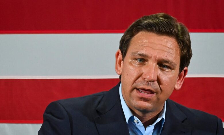 Desantis ron wealthy governor vaccine donors favored denies raedle conservative political