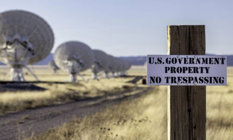 Lawmakers call for transparency after whistleblower alleges us has recovered alien craft