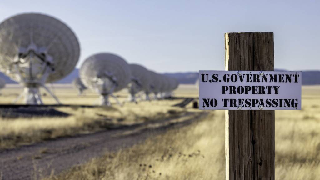 Lawmakers call for transparency after whistleblower alleges us has recovered alien craft