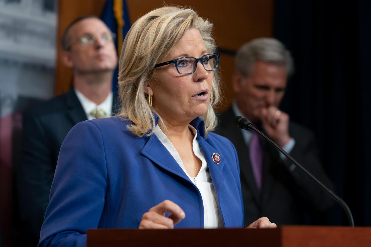 Gop report accuses dhs secretary of actively encouraging mass illegal immigration