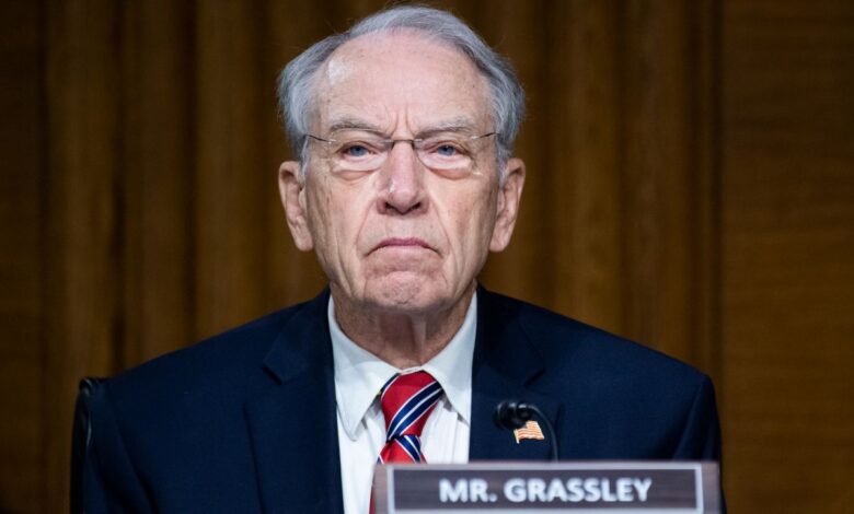 Sens grassley and mcsally coronavirus pandemic has accelerated need to cut drug prices