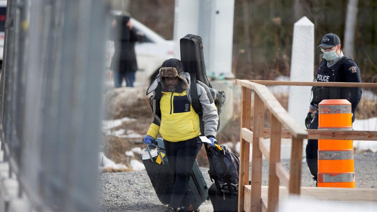 Canada closes border to noncitizens amid coronavirus americans exempt trudeau says