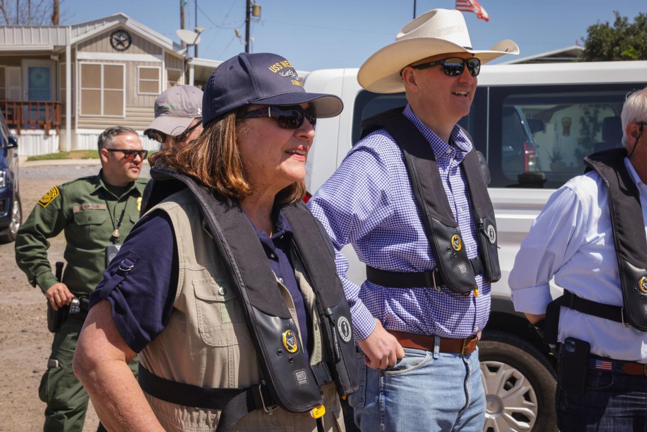 Nebraska sending soldiers to us mexico border in support of operation lone star