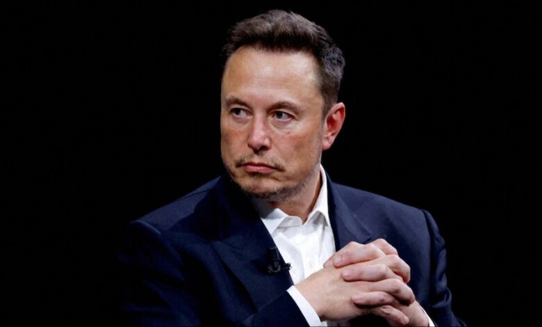 Teslas musk predicts ai will be smarter than the smartest human next year