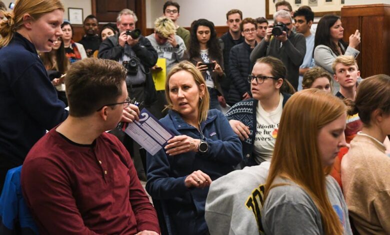 Mark penn iowa caucus results chaos sends a loud and clear message and its not just about the candidates