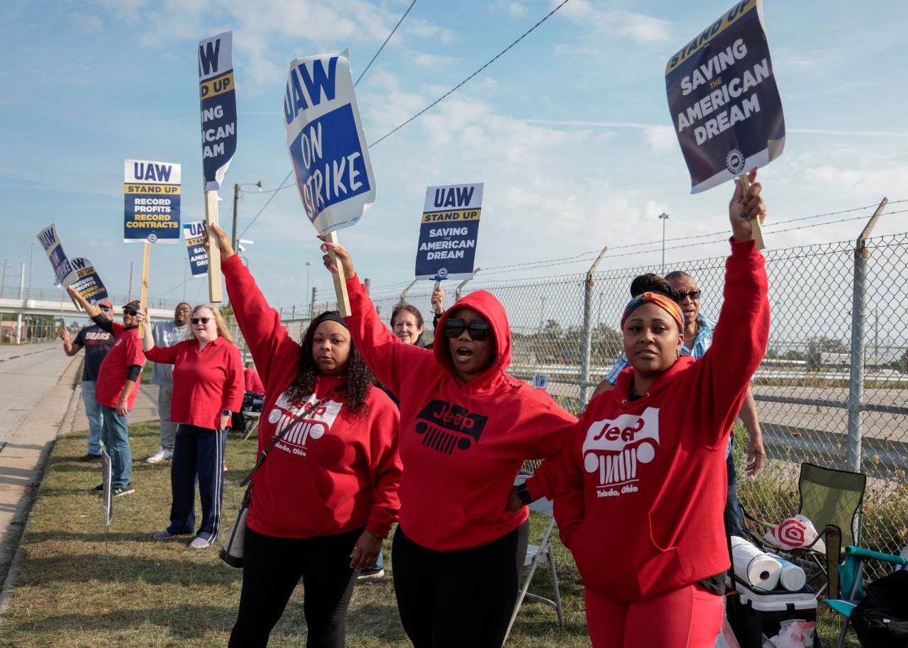 Strike uaw ratify