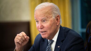 Something isnt right biden warned his mental decline is worsening