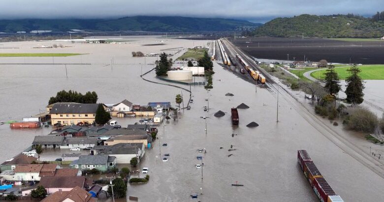 Thousands evacuated after levee breached in california officials