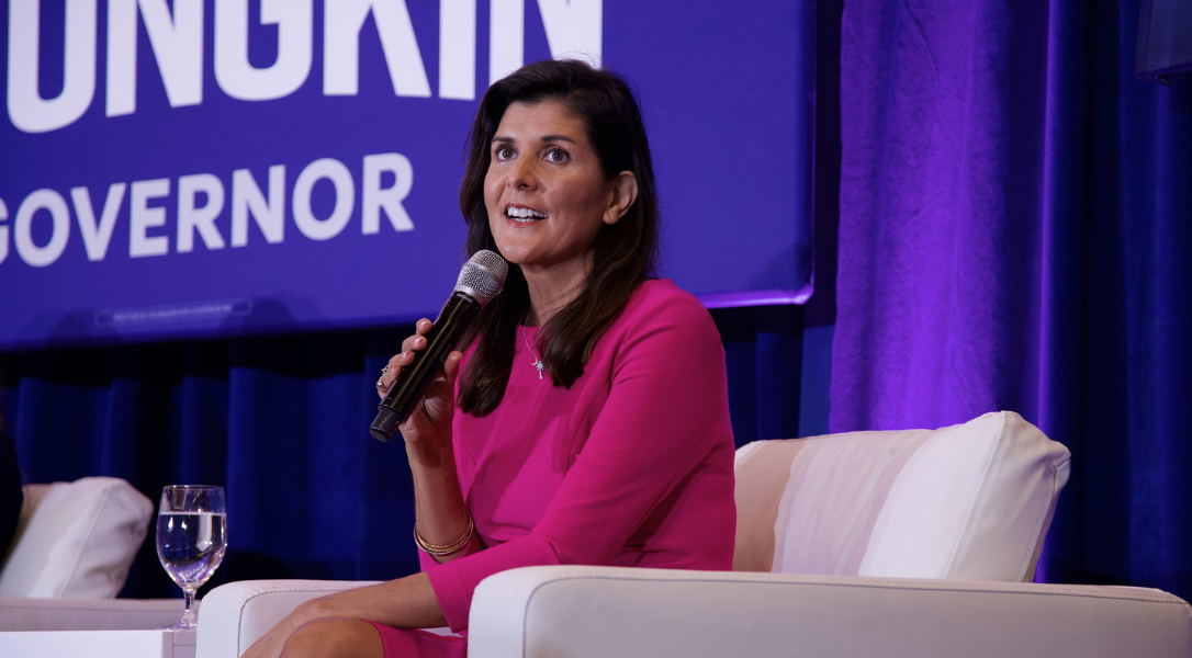 Nikki haley targets elderly politicians who refuse to give up power