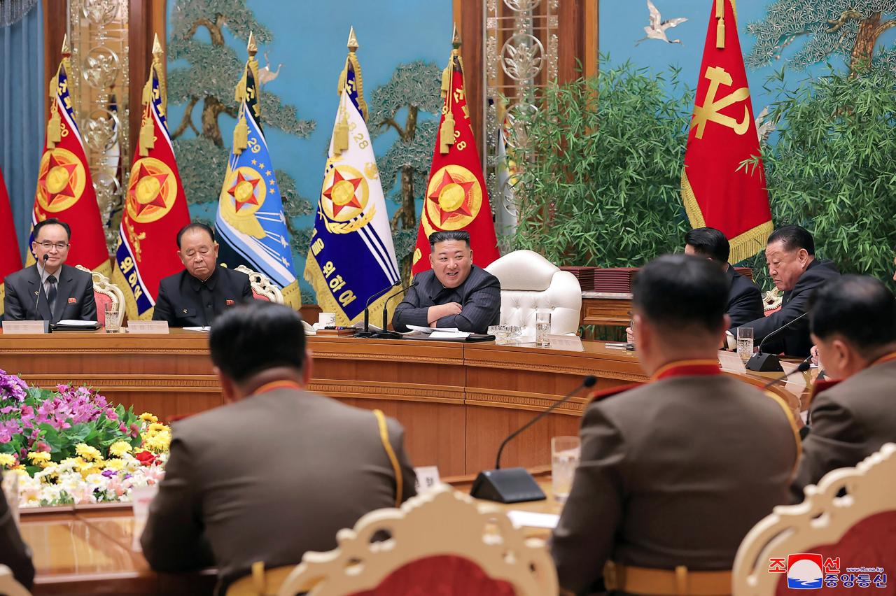 Kim jong un orders workers to build new hospital as north korea continues to claim no coronavirus cases