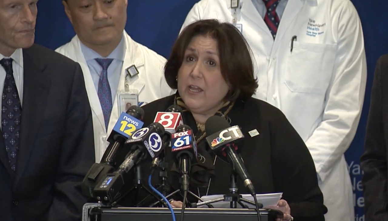 Doctor staffer linked to connecticut hospitals idd among ny coronavirus cases governor confirms