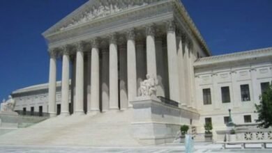 Divided supreme court rules for trump administration in requiring immigrants removal