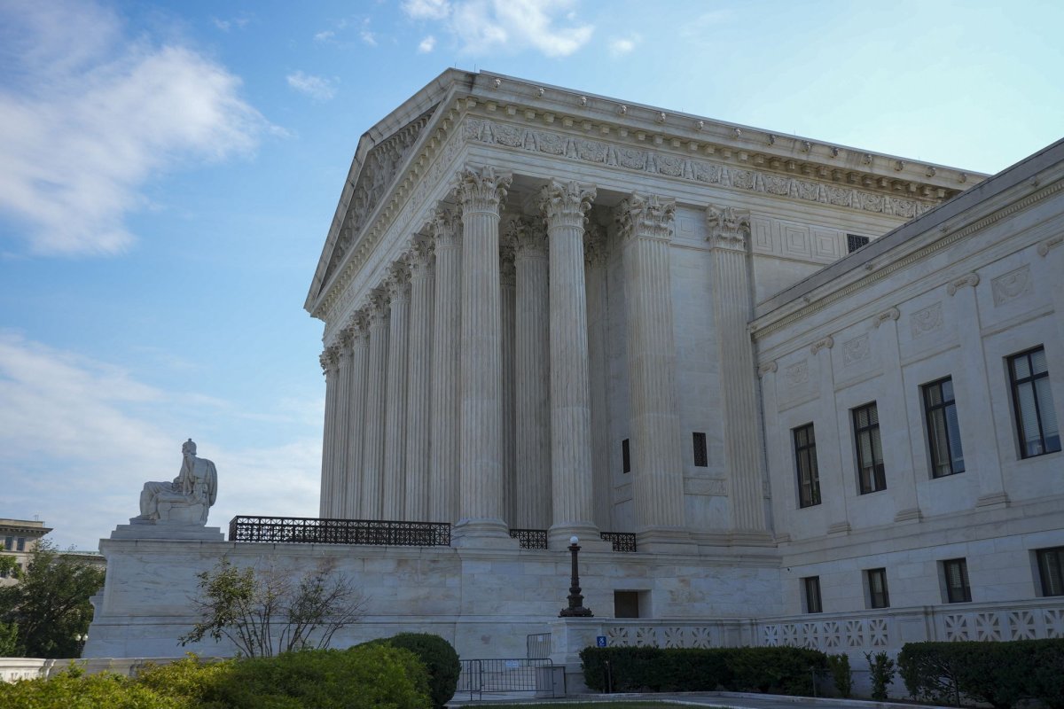 Supreme court issues order allowing work to resume on west virginia gas pipe