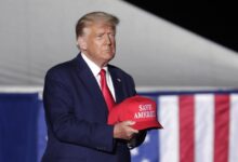 Trump holds arizona rally pushing maga message during dem debate