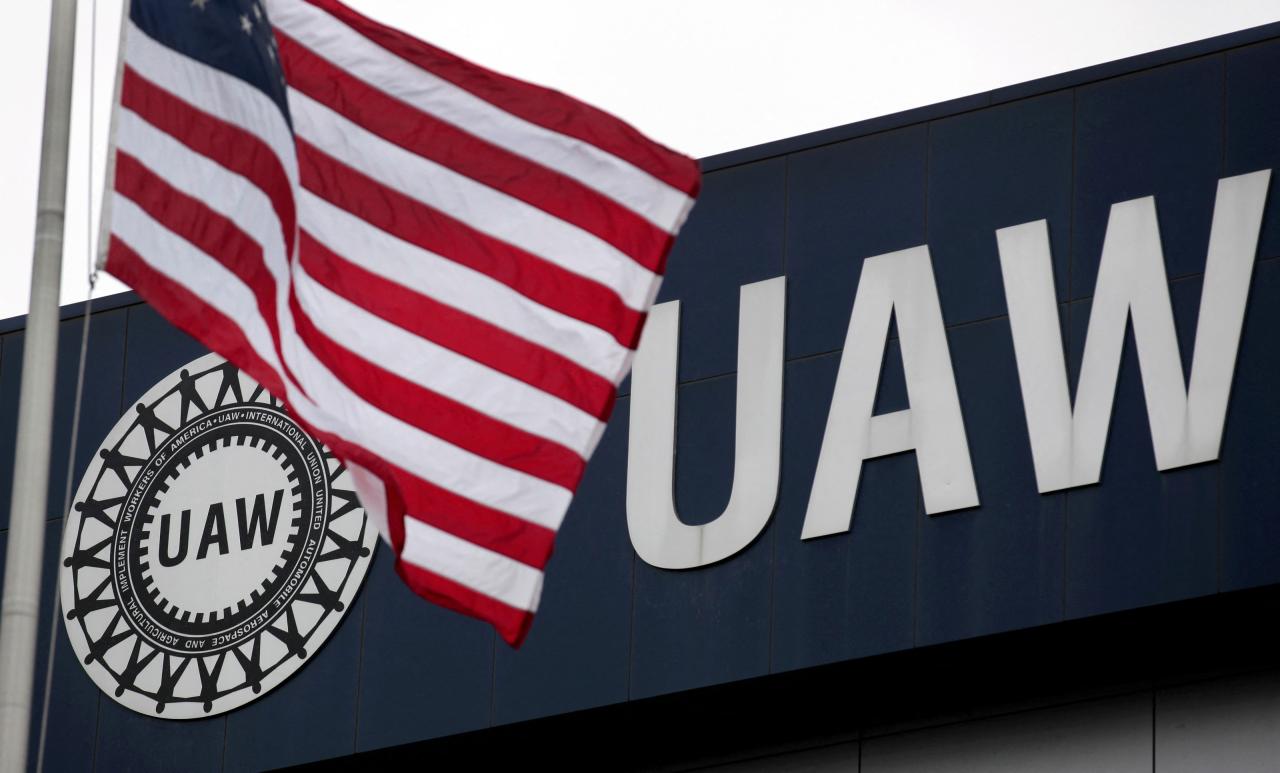 Uaw escalates strike as progress stalls