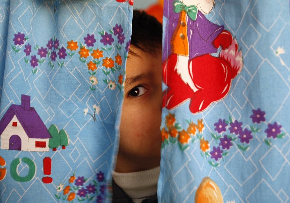 Autism reversal in twin girls through lifestyle and environmental changes new study
