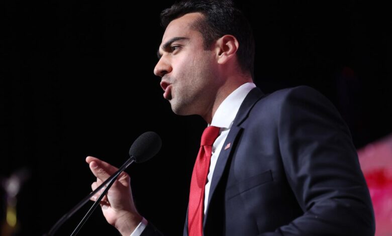 Arizonas abe hamadeh beats blake masters in gop primary