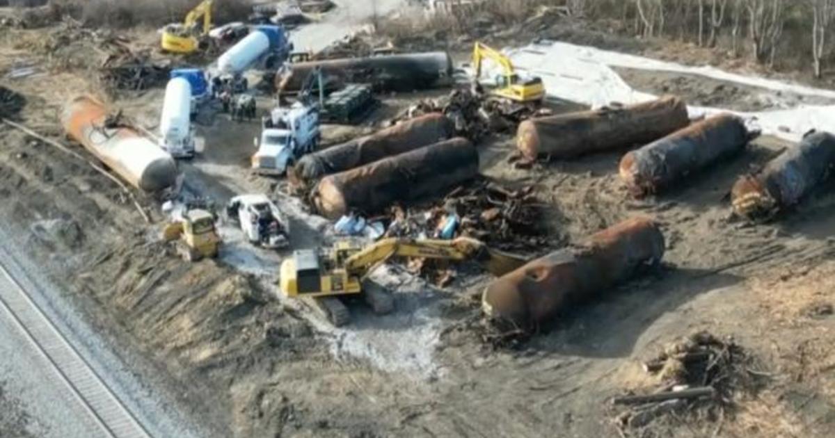 Epa orders temporary halt to shipping of ohio toxic train crash contaminated waste