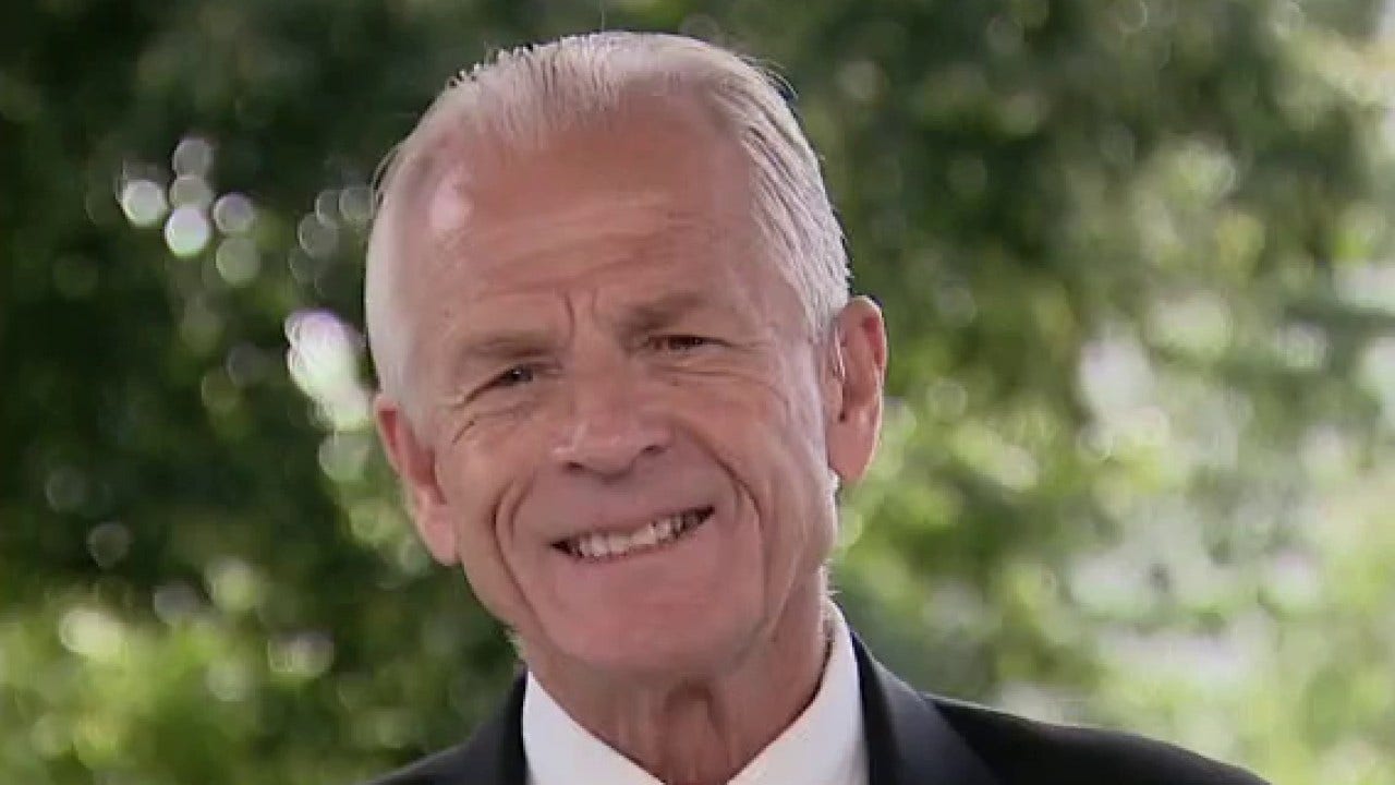 Peter navarro on stalled coronavirus relief plan reaching a deal should be easy