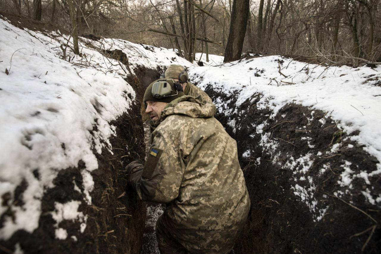 Zelenskyy calls on nato allies to remove restrictions on strikes into russia