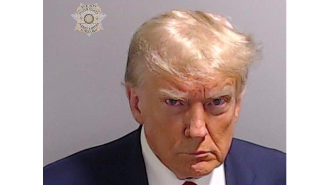 After booking mugshot trump top choice for most republican voters poll