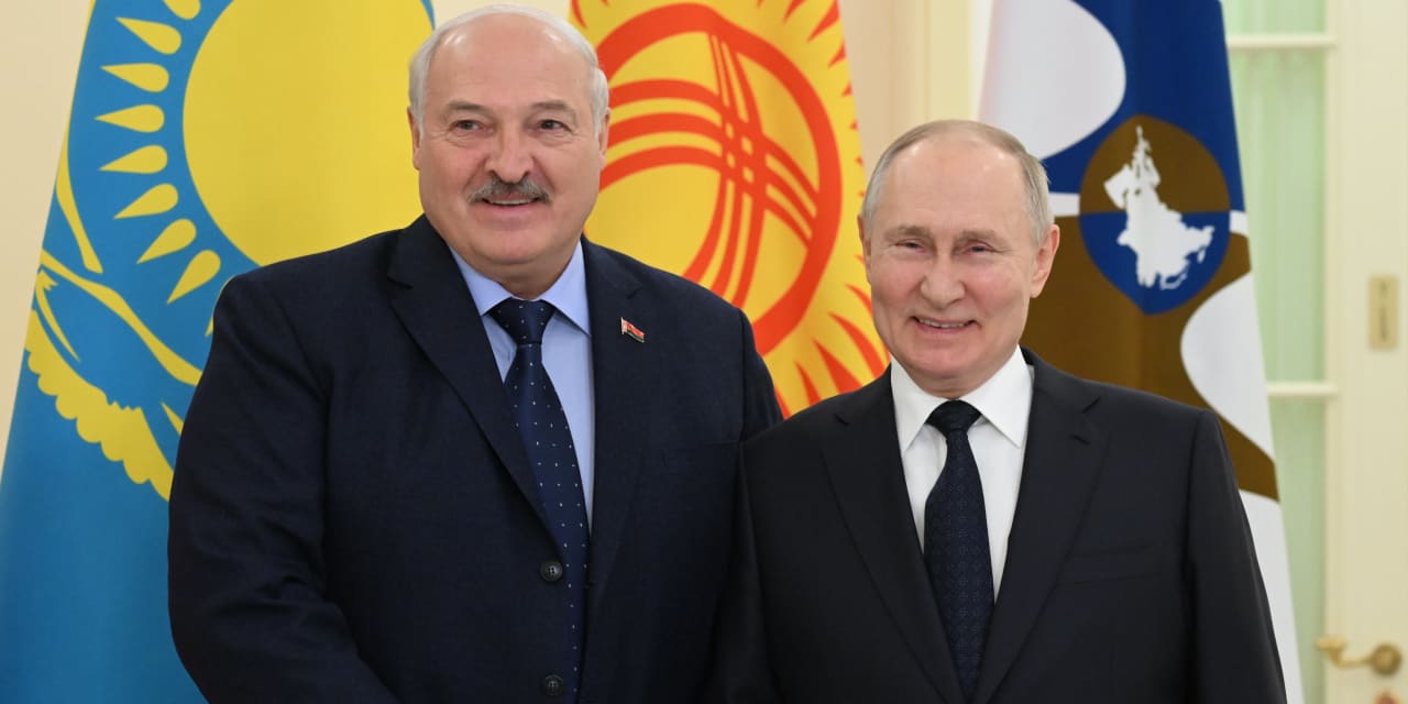 Putin could make move to absorb belarus europes last dictatorship experts say