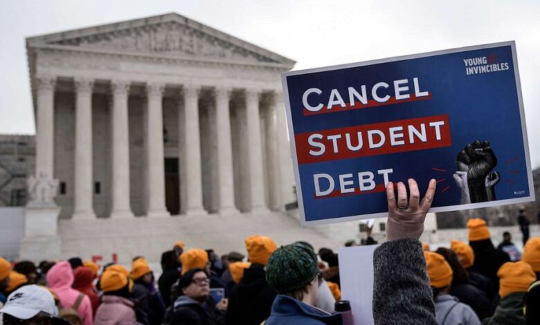 Federal judges block parts of student loan repayment plan