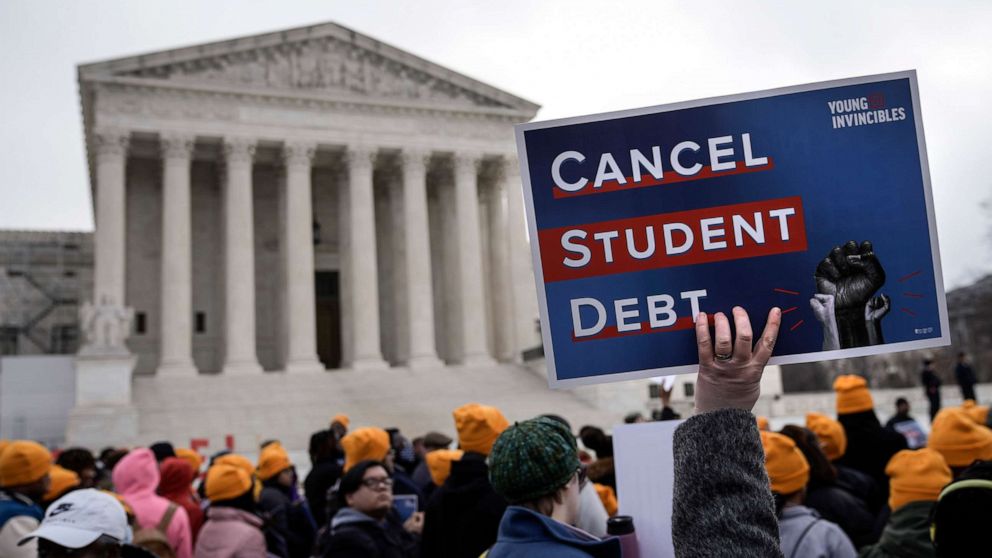 Federal judges block parts of student loan repayment plan