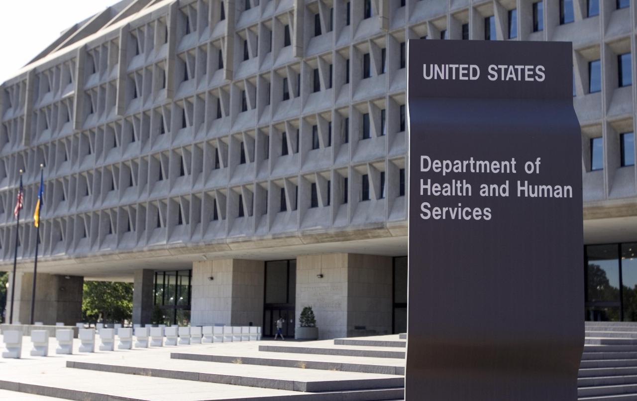 Senators press hhs as whistleblower alleges unaccompanied children being transferred to criminals