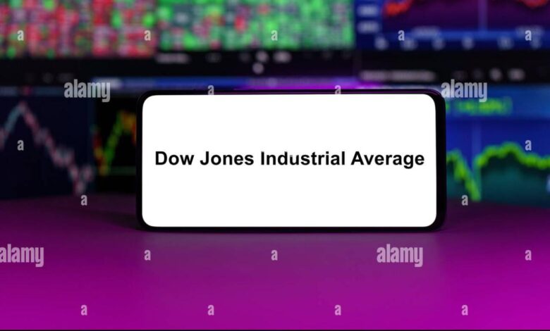 Dow plummets 800 points on worsening global recession fears