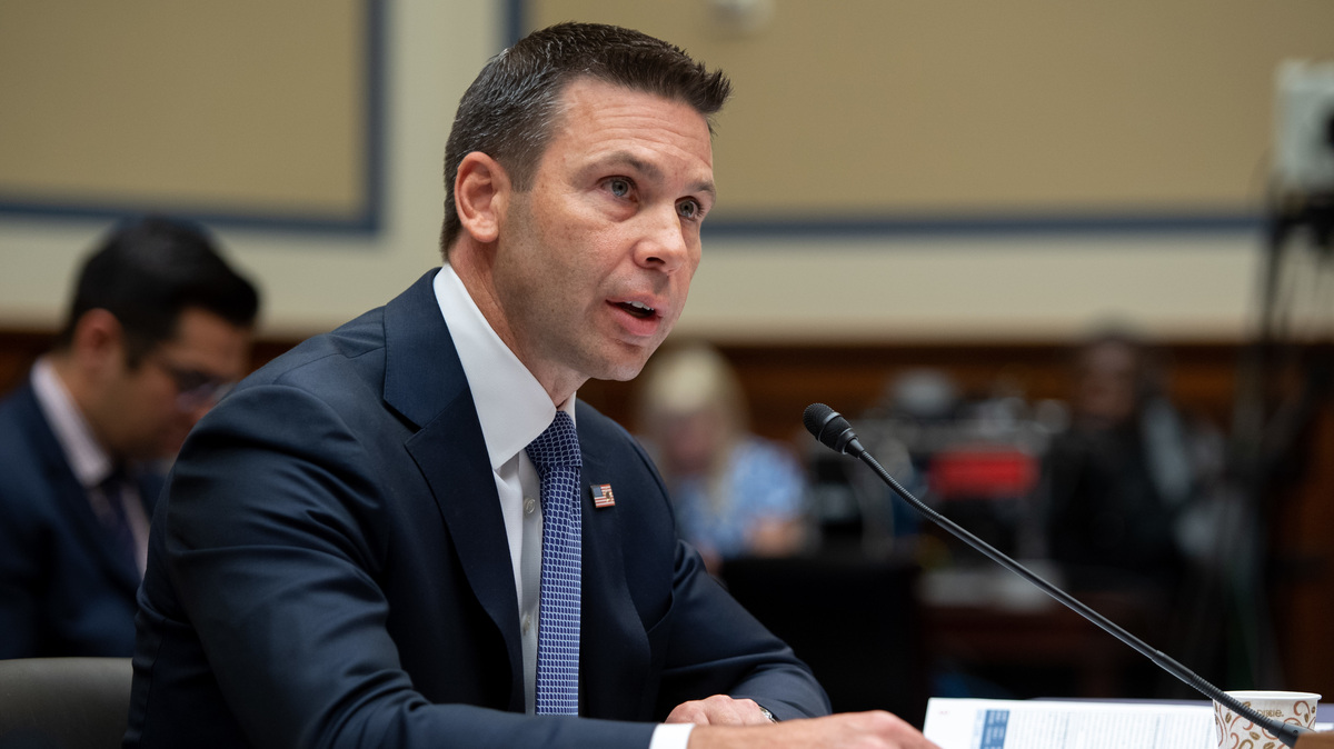 Acting dhs secretary mcaleenan new immigration policies are key to addressing border crisis