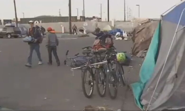 Portland residents business owners want city officials to fix homeless problem