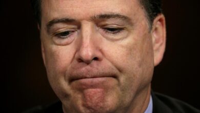 Comey fbi pence clancy mike reception vice singles shook bubble ailes conservative inauguration pomp shakes afp
