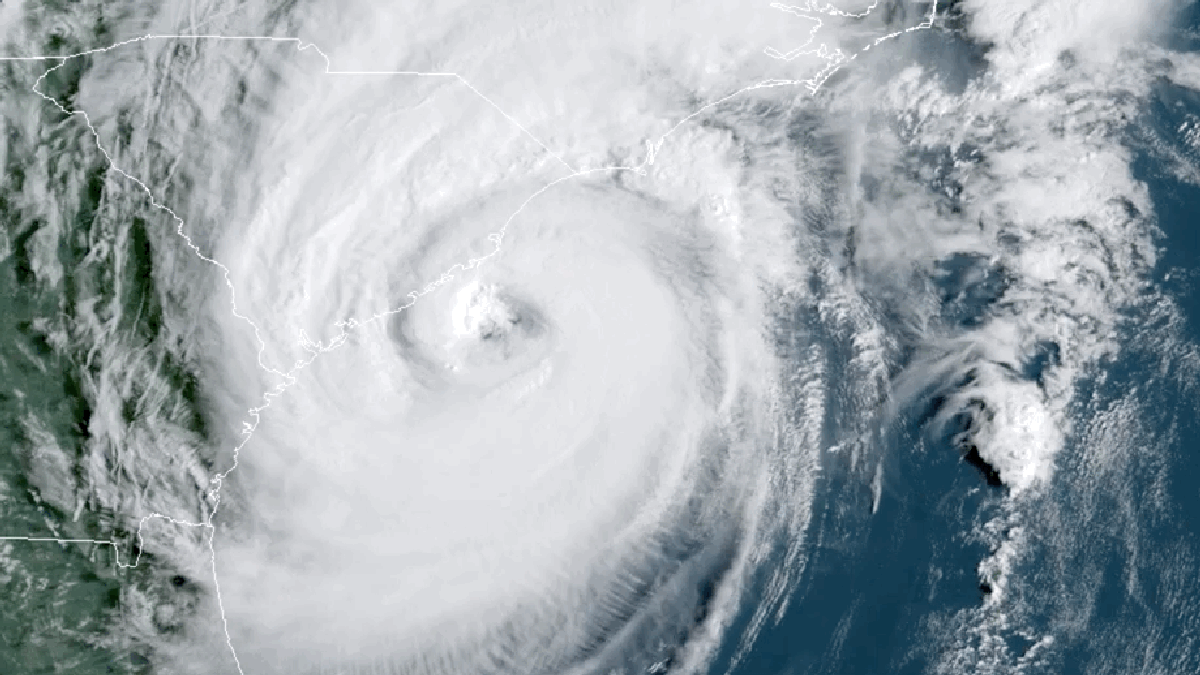 Tornadoes hit carolinas as hurricane dorian floods charleston 200k without power