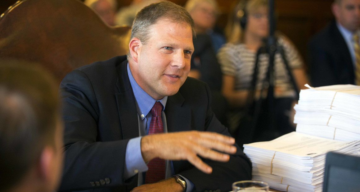 Republican pac that backs sununu targets new hampshire republicans