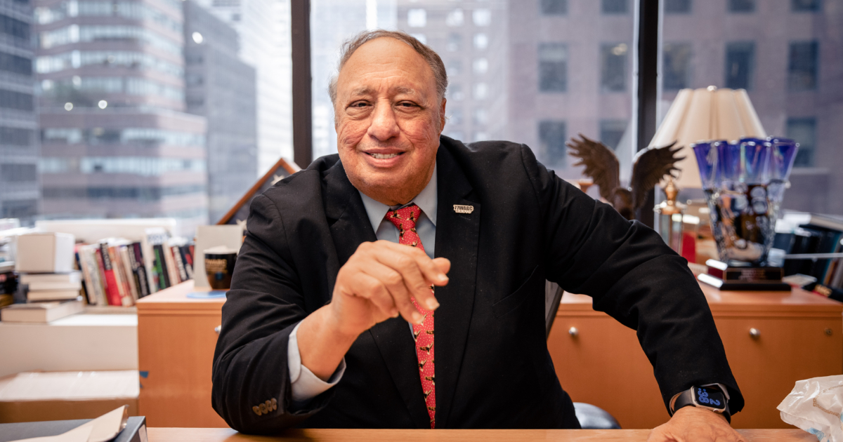 America can 100 percent avoid recession if biden makes one key policy shift billionaire john catsimatidis