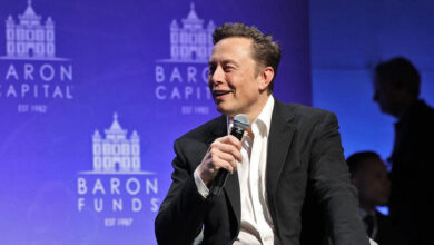 Elon musk texts suggest twitter mass layoffs coming if buyout goes through