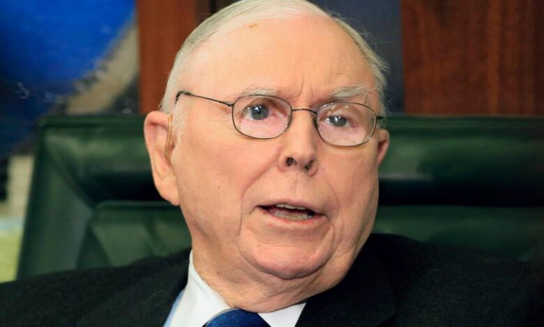 Charlie munger blasts crypto as partly fraud and partly delusion after ftx meltdown
