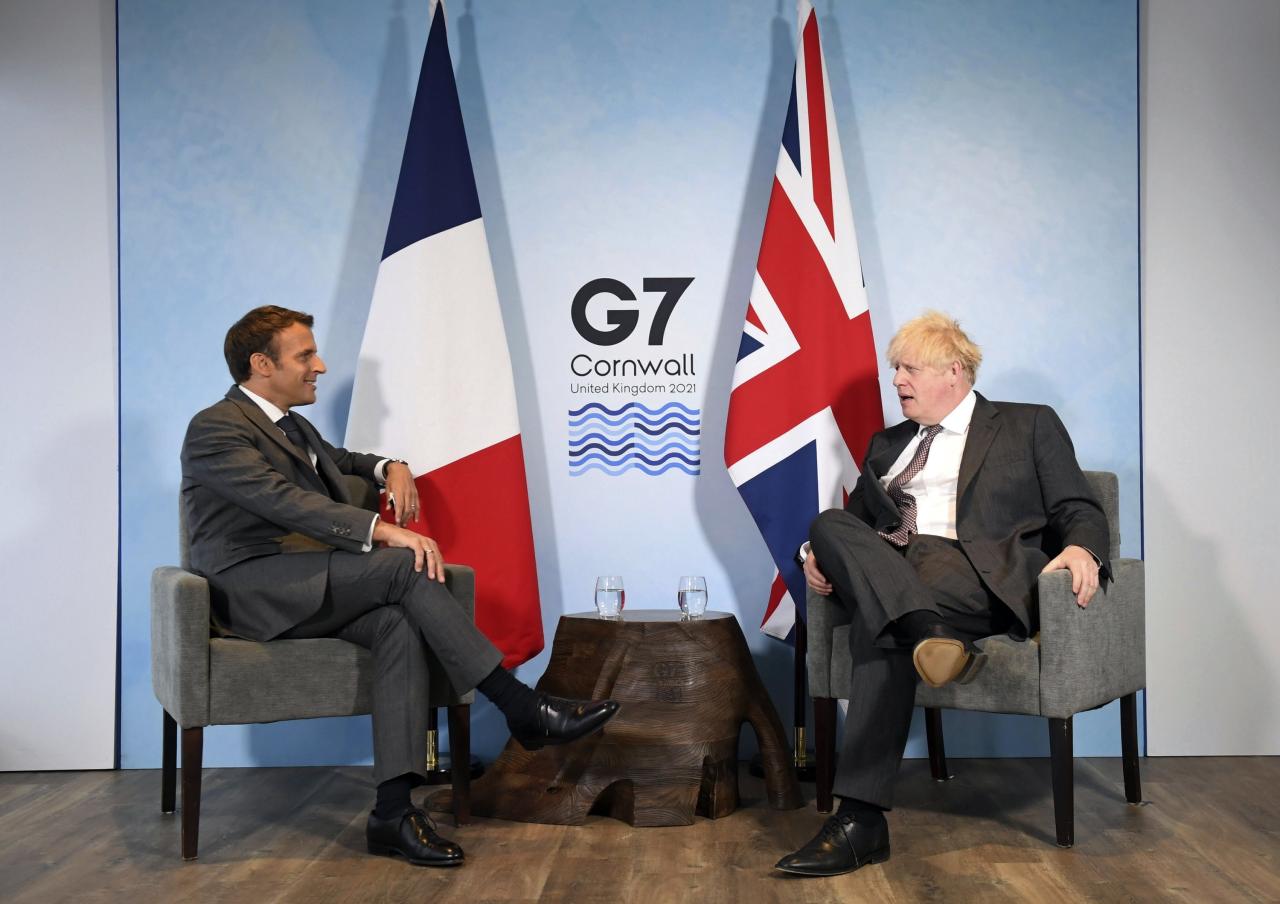 Minister boris johnson brexit taoiseach acceptable Uks johnson tells germany and france do a brexit deal
